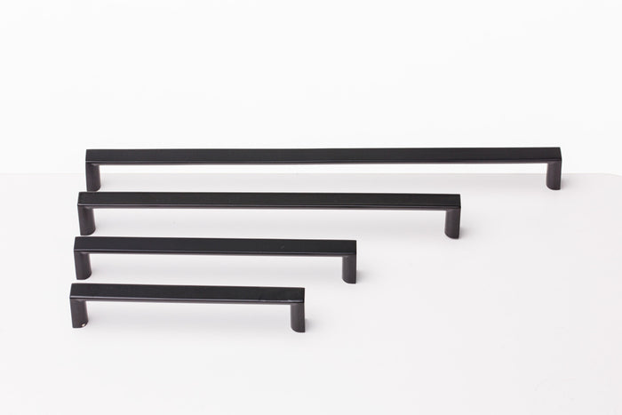 The Linear Cabinet Handle Smooth Black