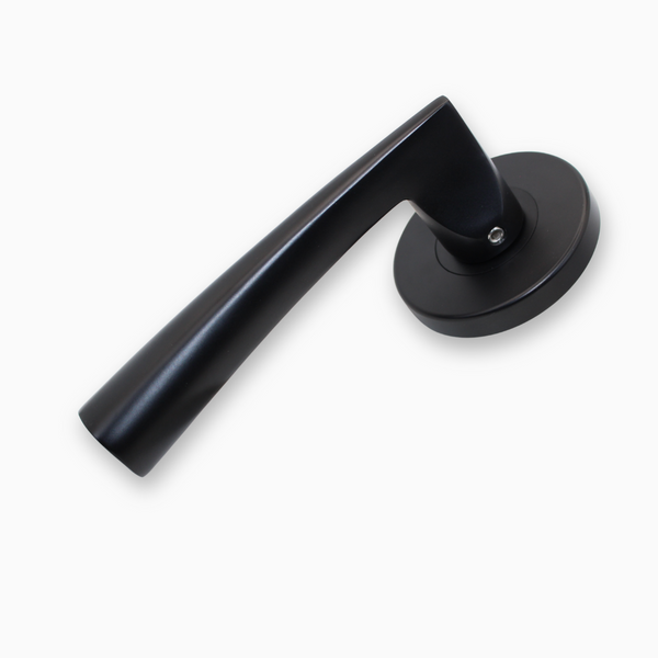 The Curve Lever Handle – Smooth Black