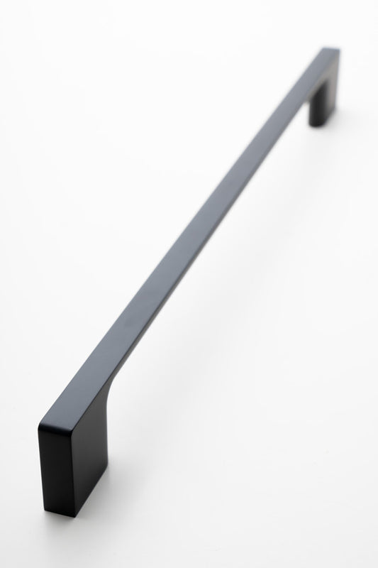 The Edge Appliance Pull – Smooth Black