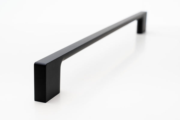The Edge Appliance Pull – Smooth Black