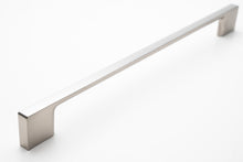 The Edge Appliance Pull Smooth Nickel