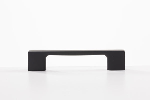 The Edge Cabinet Handle – Smooth Black