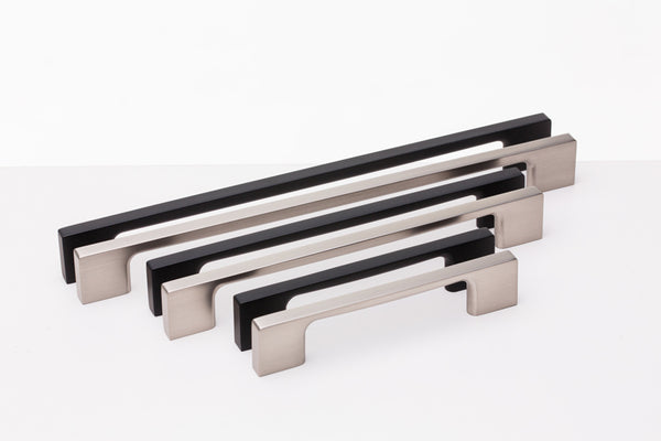 The Edge Cabinet Handle – Smooth Black