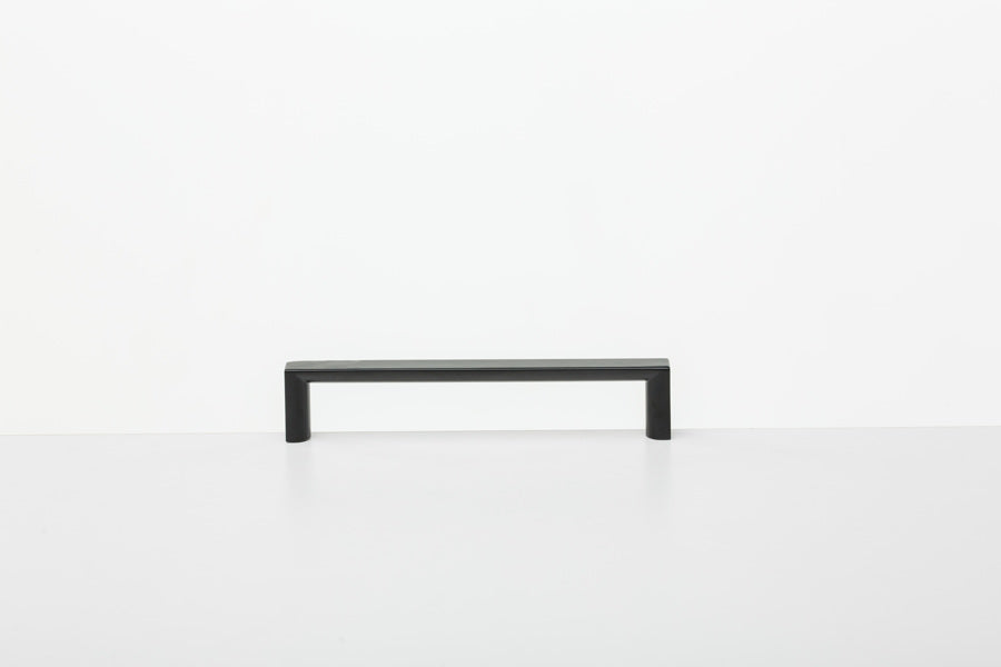 The Linear - Smooth Black