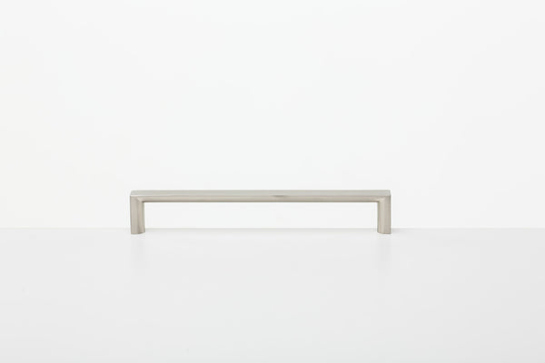 The Linear Cabinet Handle – Smooth Nickel