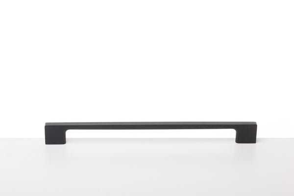 The Edge Cabinet Handle – Smooth Black