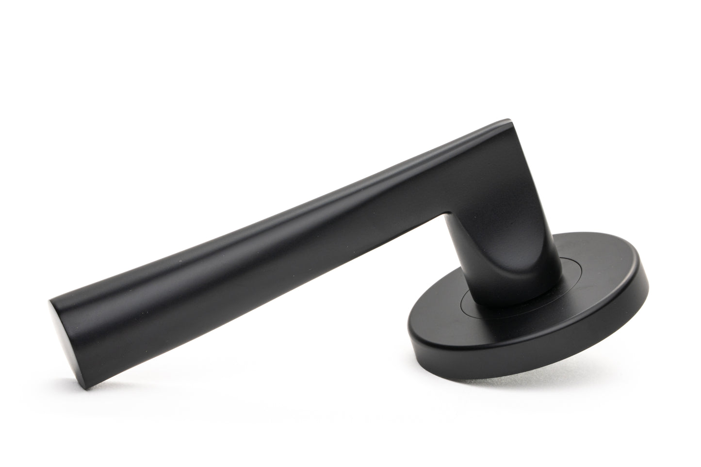 The Curve Lever Handle – Smooth Black