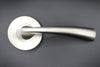 The Curve Lever Handle – Smooth Nickel